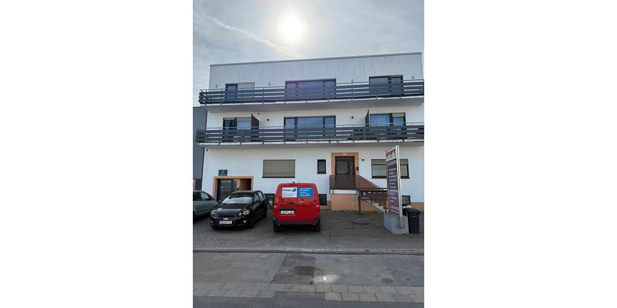 Etagenwohnung Dieburg - 5 Zimmer, 150 m&sup2;, 1.600&euro; | Angebot:26074440