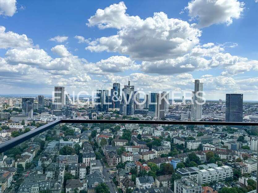 Wohnung zum Mieten in Frankfurt 1.750 € 55 m²