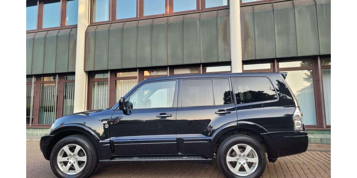Mitsubishi Pajero 123.000 km 17.900 &euro; Groß Gerau 64521