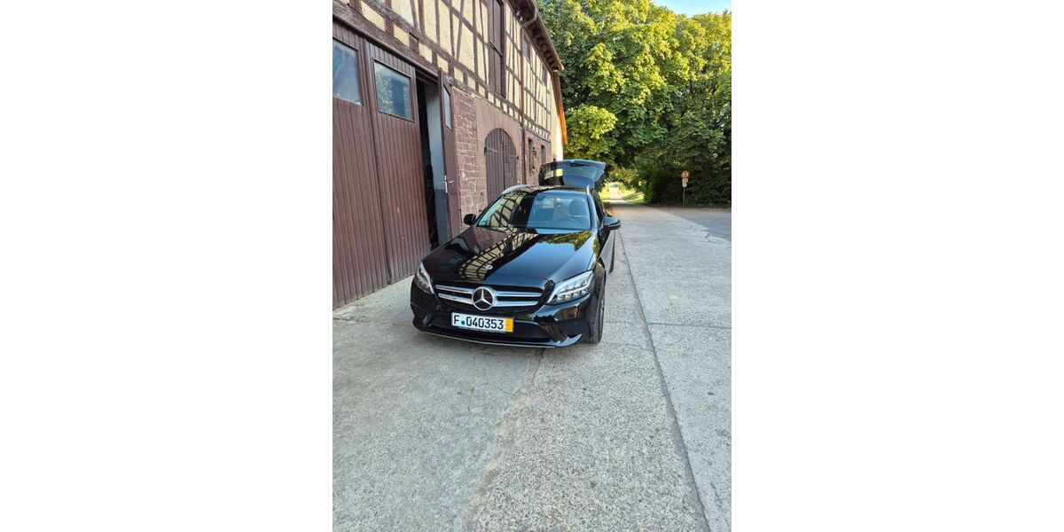 Mercedes-Benz C 300 133.000 km 22.999 &euro; Hainburg 63512