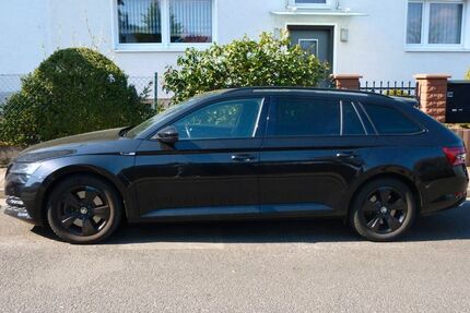 Skoda Superb 82.000 km 27.700 &euro; Frankfurt 60529