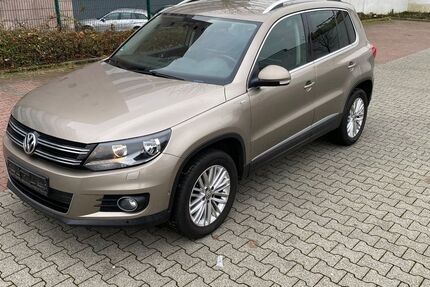 VW Tiguan 244.127 km 10.499 &euro; Frankfurt am Main 60389