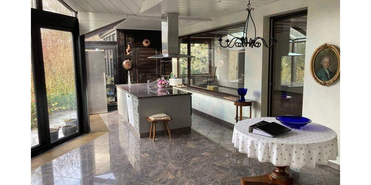 Einfamilienhaus Frankfurt am Main Nieder-Eschbach - 1 Zimmer, 1.590.000&euro; | Angebot:25679691