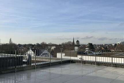 Wohnung zum Mieten in Frankfurt 3.150 € 182 m² 6 zimmer