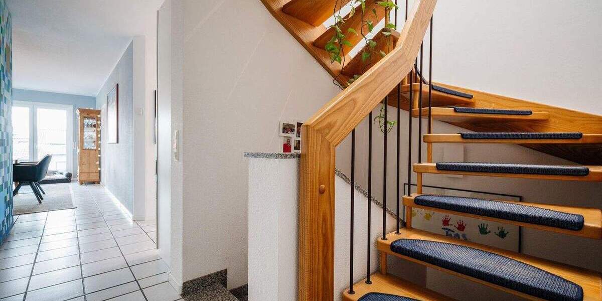 Einfamilienhaus Roßdorf Gundernhausen - 9 Zimmer, 240 m&sup2;, 879.000&euro; | Angebot:25704960