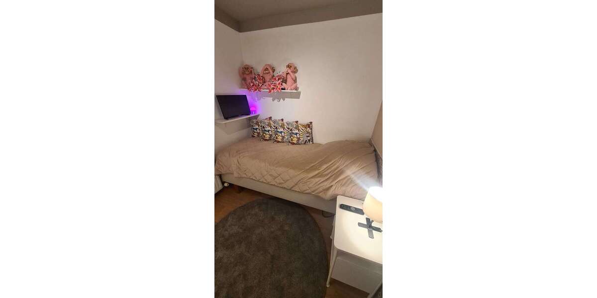 Zimmer Oberursel Oberstedten - 1 Zimmer, 700&euro; | Angebot:23979717