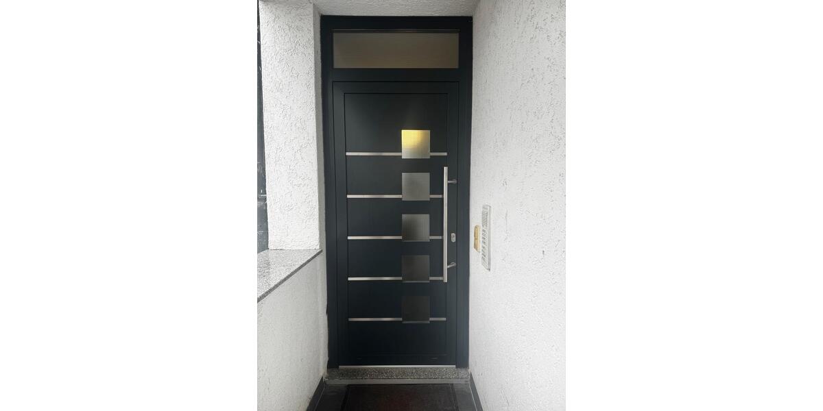Etagenwohnung Schöneck - 3 Zimmer, 120 m&sup2;, 425.000&euro; | Angebot:27217710