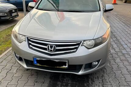 Honda Accord 174.000 km 6.900 &euro; Kriftel 65830