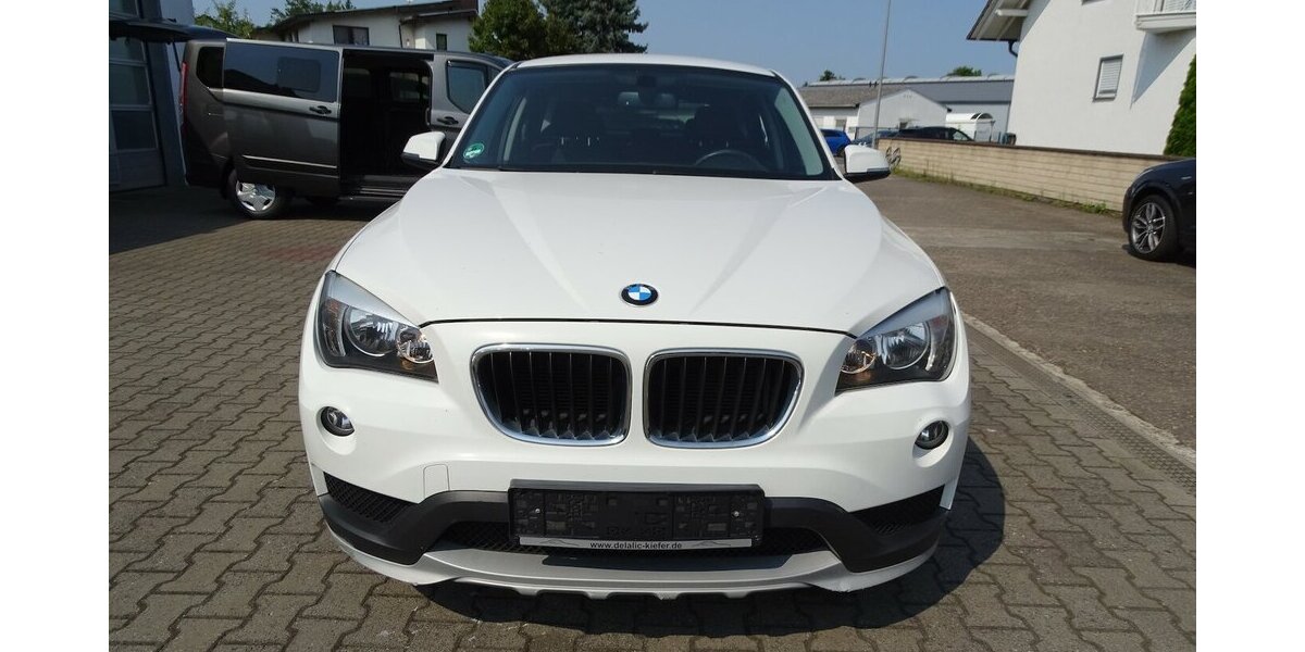 BMW X1 1.8l i sDrive, Steptronic, Sitzheizung, PDC hin 154.921 km 8.490 &euro; Rodgau 63110