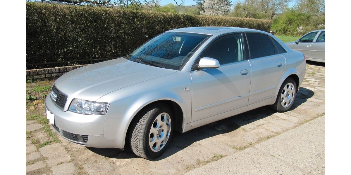 Audi A4 72.300 km 5.790 &euro; Schwalbach 65824