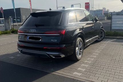 Audi Q7 96.000 km 46.100 &euro; Obertshausen 63179