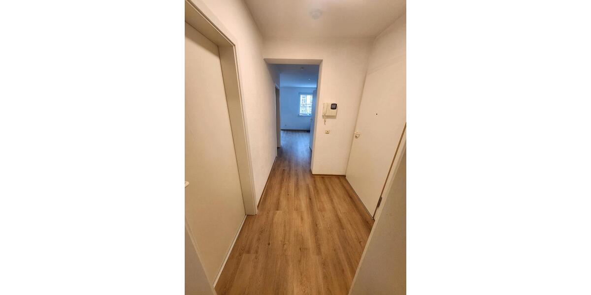 Etagenwohnung Frankfurt am Main Nied - 3 Zimmer, 69 m&sup2;, 1.850&euro; | Angebot:24745565