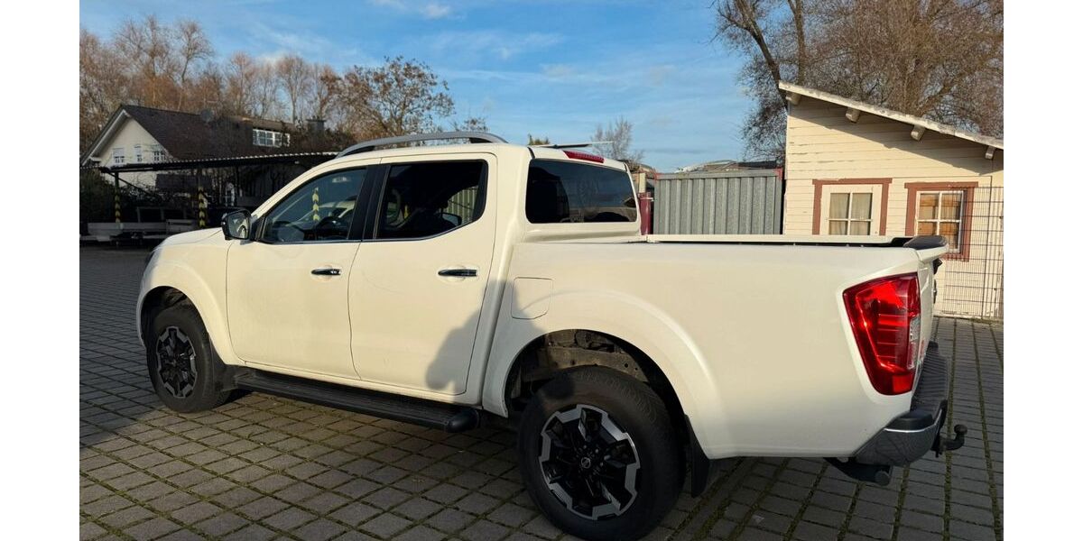 Nissan Navara 181.000 km 21.400 &euro; Frankfurt am Main 65931