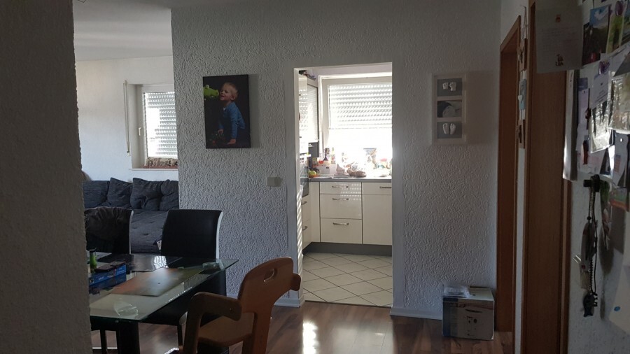 Schöne lichthelle Wohnung im EG 4 zimmer
