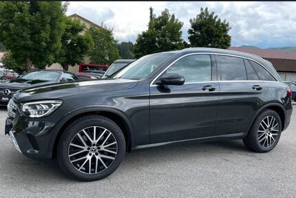 Mercedes-Benz GLC 200 84.000 km 29.780 &euro; Frankfurt am Main 60314