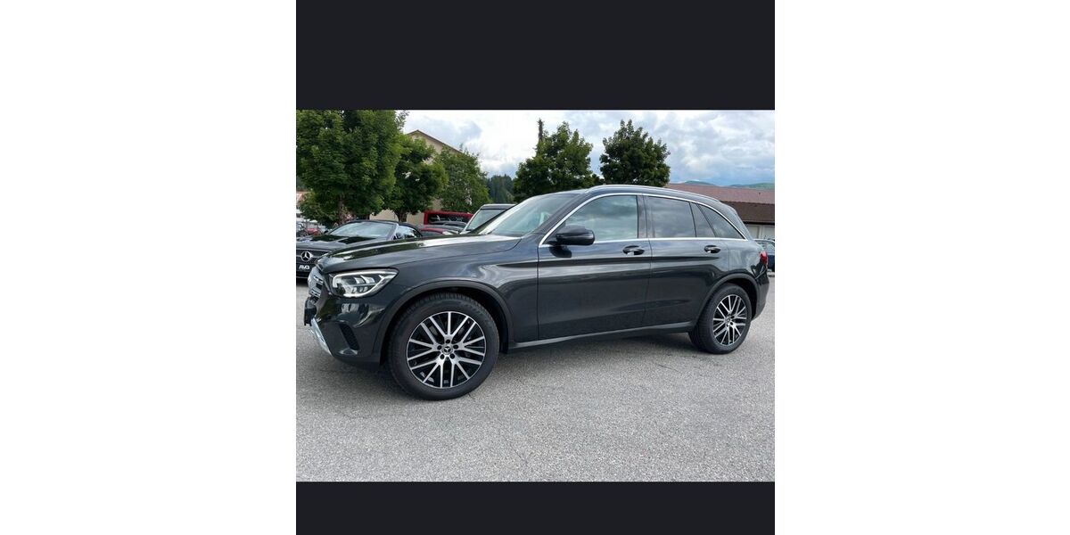 Mercedes-Benz GLC 200 84.000 km 29.780 &euro; Frankfurt am Main 60314