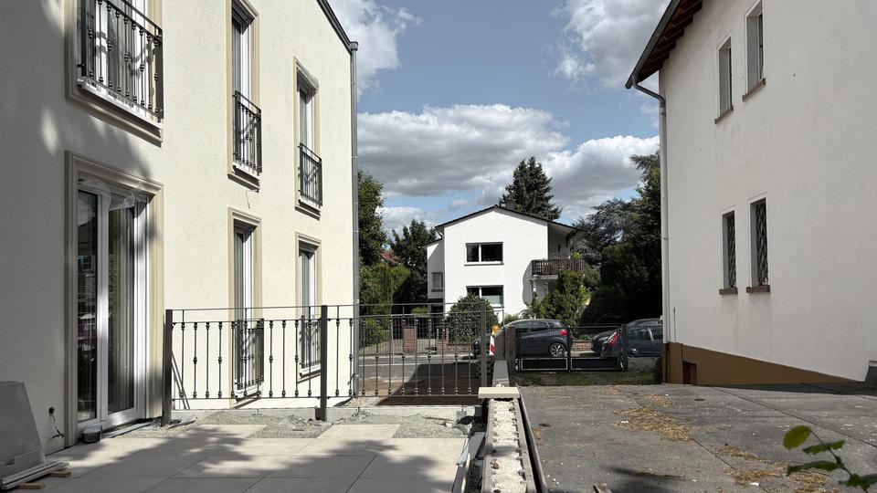 Erdgeschoßwohnung Offenbach am Main Bieberer Berg - 3 Zimmer, 117 m&sup2;, 1.872&euro; | Angebot:23882148