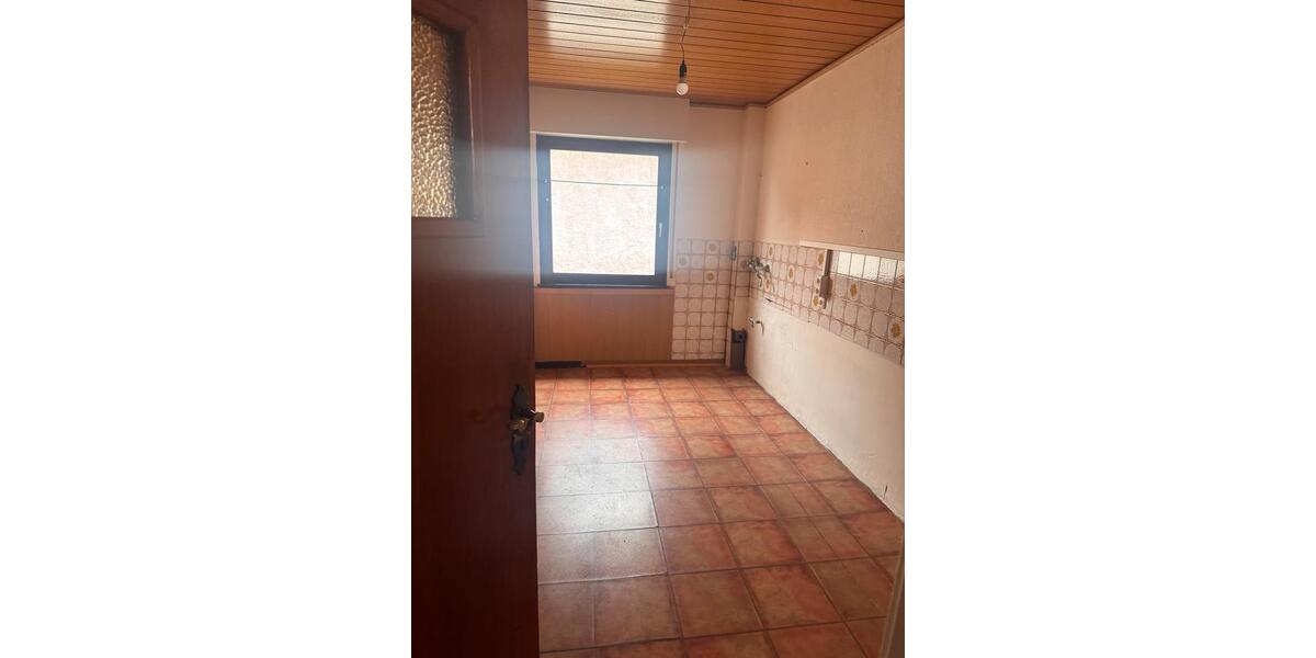 Etagenwohnung Frankfurt am Main Nied - 3 Zimmer, 70 m&sup2;, 1.300&euro; | Angebot:26671580