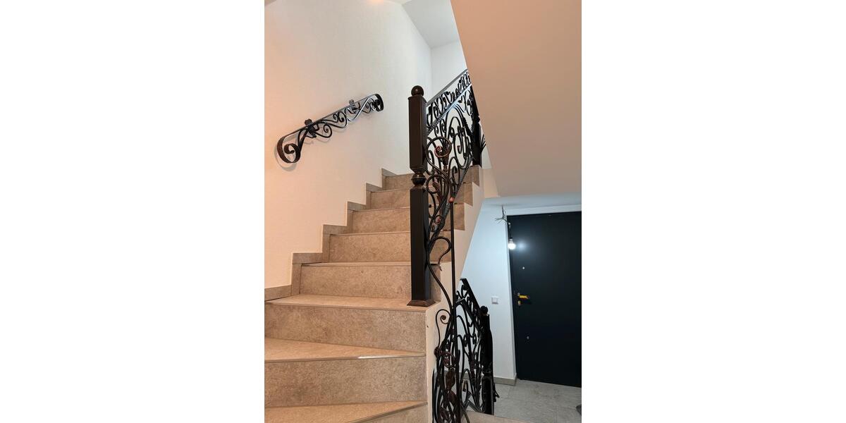 Etagenwohnung Offenbach am Main Bieber - 5 Zimmer, 146 m&sup2;, 2.409&euro; | Angebot:24600742