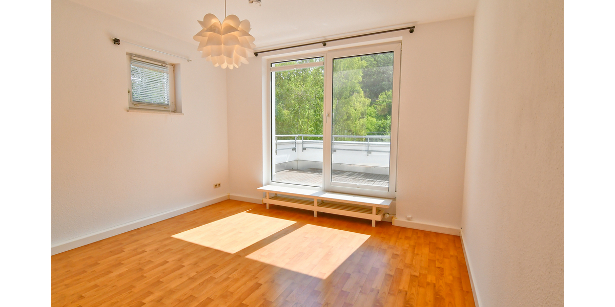 RESERVIERT!!! Direkt an der Natur - 3 Zi + Office, große Terrasse, 2 Plätze TG - Terrassenwohnung Eppstein | Angebot:25570514