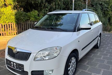 Skoda Fabia 209.000 km 2.950 &euro; Mühlheim am Main 63165