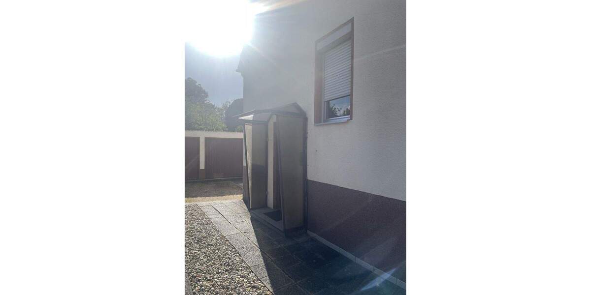 Doppelhaushälfte Frankfurt Harheim - 7 Zimmer, 170 m&sup2;, 690.000&euro; | Angebot:25369650