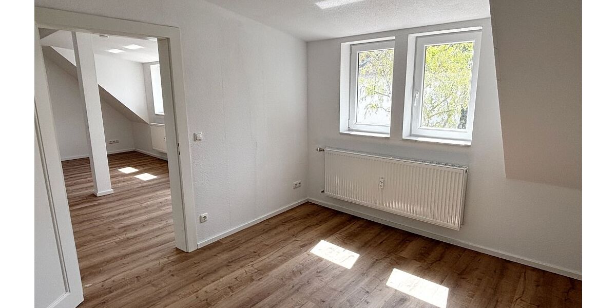 Erstbezug nach Sanierung: Helle 3-Zi.-Wohnung, optional EBK & Top-Dämmung – ideal für 1-2 Personen - Dachgeschoßwohnung Darmstadt Darmstadt/Viertel | Angebot:26882320