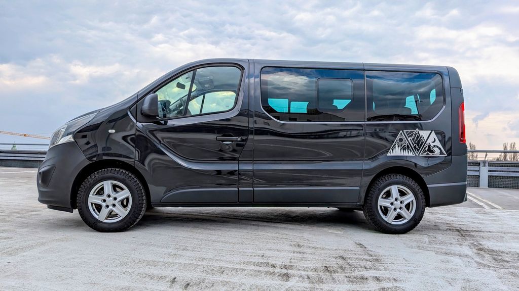 Opel Vivaro 194.500 km 12.499 &euro; Frankfurt am Main 60322