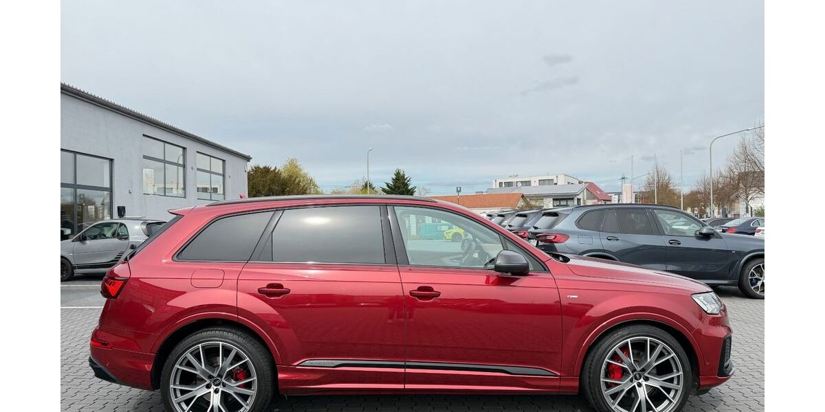Audi Q7 93.203 km 64.990 &euro; Hanau/Nähe Airport Frankfurt/M 63456