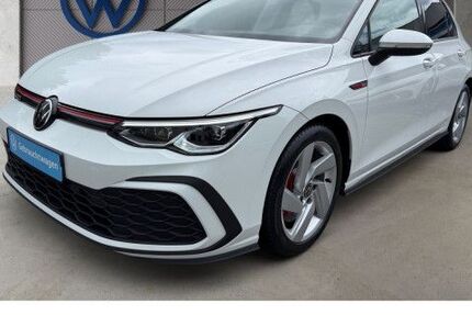 VW Golf 15.831 km 26.920 &euro; Frankfurt 60326