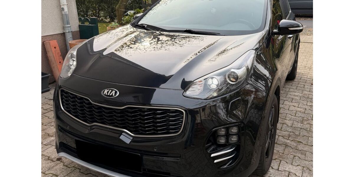 Kia Sportage 93.000 km 18.000 &euro; Frankfurt 60433