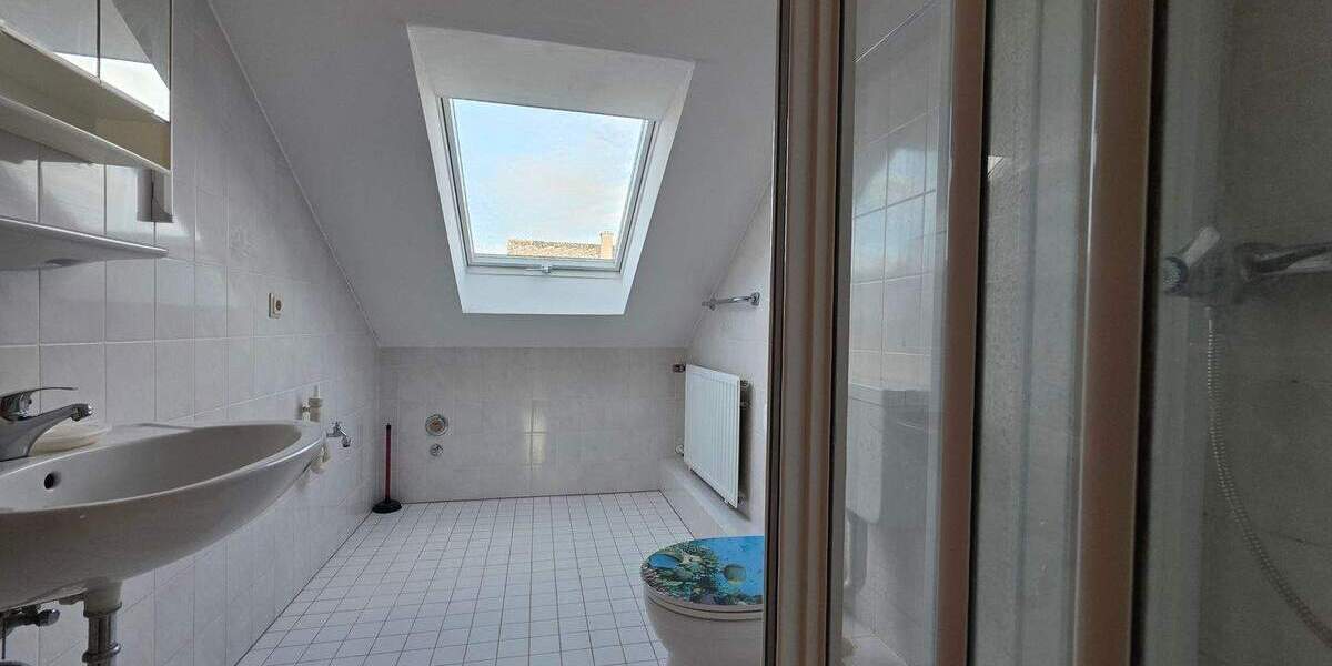 Mehrfamilienhaus, Wohnhaus Wehrheim - 7 Zimmer, 530.000&euro; | Angebot:25743603