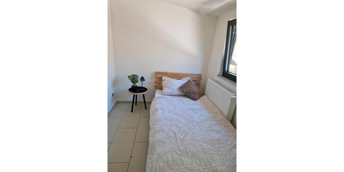 Freie Zimmer 1 zimmer