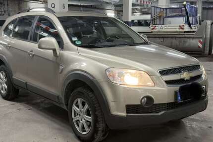 Chevrolet Captiva 90.505 km 3.100 &euro; Frankfurt am Main 60389