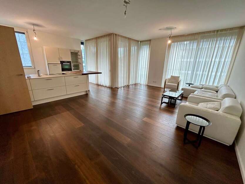 Wohnung zum Mieten in Frankfurt am Main 3.400 € 128 m²