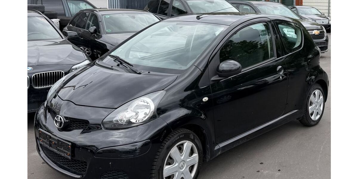 Toyota Aygo (X) 130.000 km 1.999 &euro; Frankfurt am Main 60486