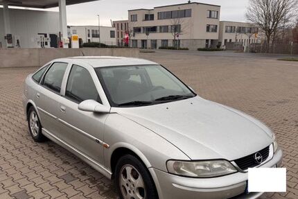 Opel Vectra 133.000 km 2.550 &euro; Langenselbold 63505