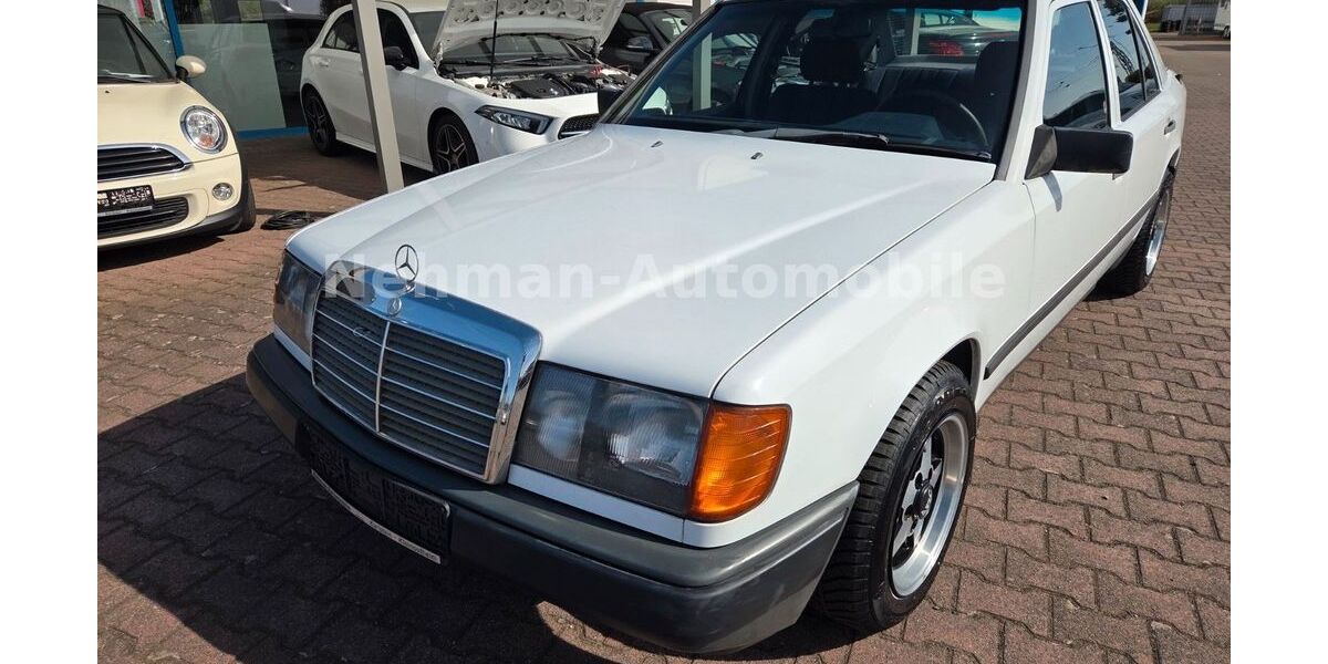 Mercedes-Benz 200 243.000 km 4.990 &euro; Karlstein 63791