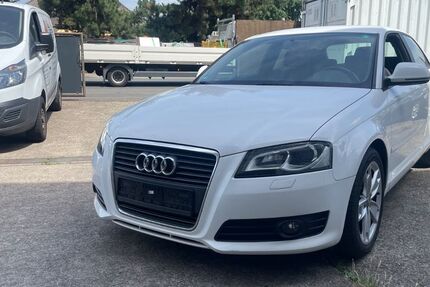 Audi A3 156.732 km 3.990 &euro; Dietzenbach 63128