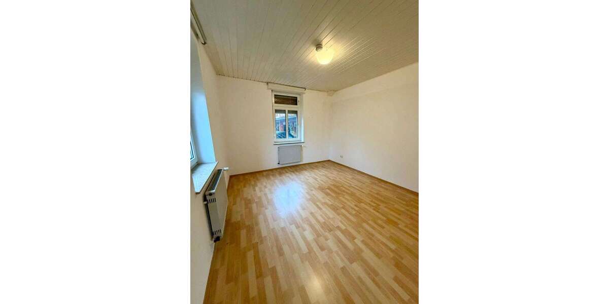 Etagenwohnung Frankfurt Bonames - 3.5 Zimmer, 73 m&sup2;, 888&euro; | Angebot:26502462