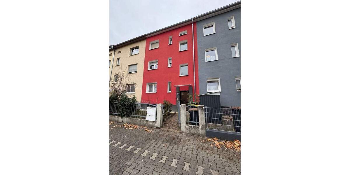 Attraktives Reihenmittelhaus in ruhiger Lage von Frankfurt-Bockenheim 7 zimmer