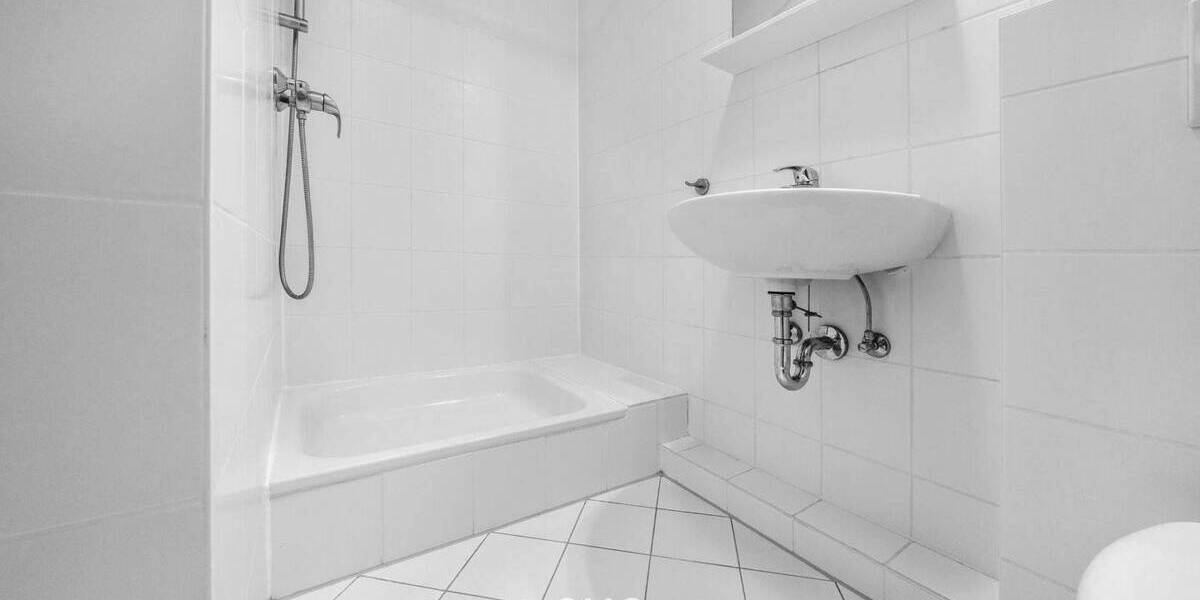 Urbaner Rückzugsort am Kirchplatz - Balkon, Ruhe & Toplage in Bockenheim 2 zimmer