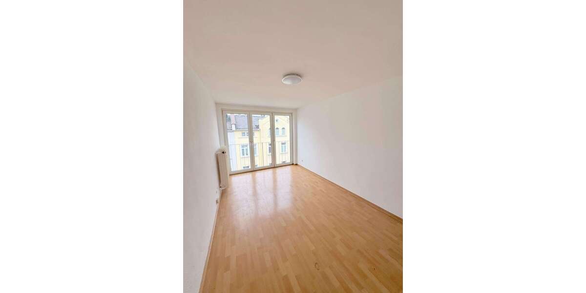Wohnung zum Mieten in Frankfurt am Main 675 € 24 m² 1 zimmer