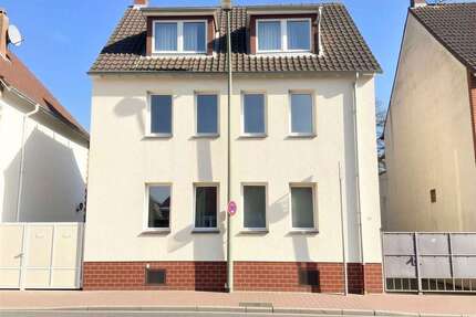 Haus Frankfurt am Main Sindlingen - 6.5 Zimmer, 147 m&sup2;, 499.000&euro; | Angebot:26180213