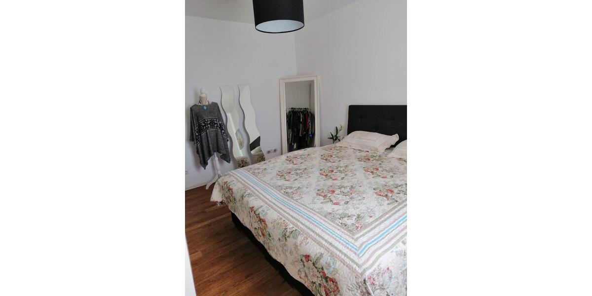 Möblierte 2-Zimmer-Wohnung mit großer Terrasse 2 zimmer