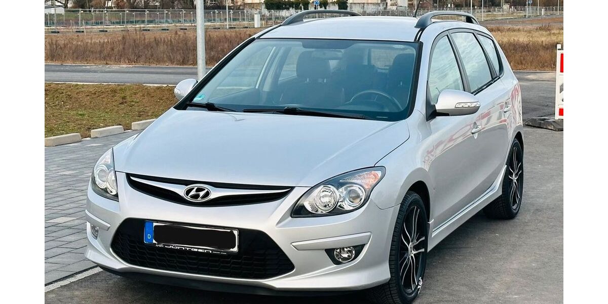 Hyundai i30 124.450 km 4.399 &euro; Hofheim 65719