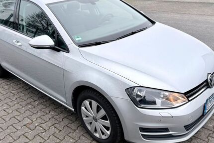 VW Golf 175.000 km 8.700 &euro; Zeppelinheim 63263