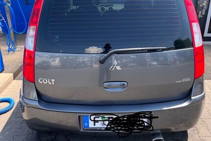 Mitsubishi Colt 142.000 km 1.000 &euro; Frankfurt Am Main 60433