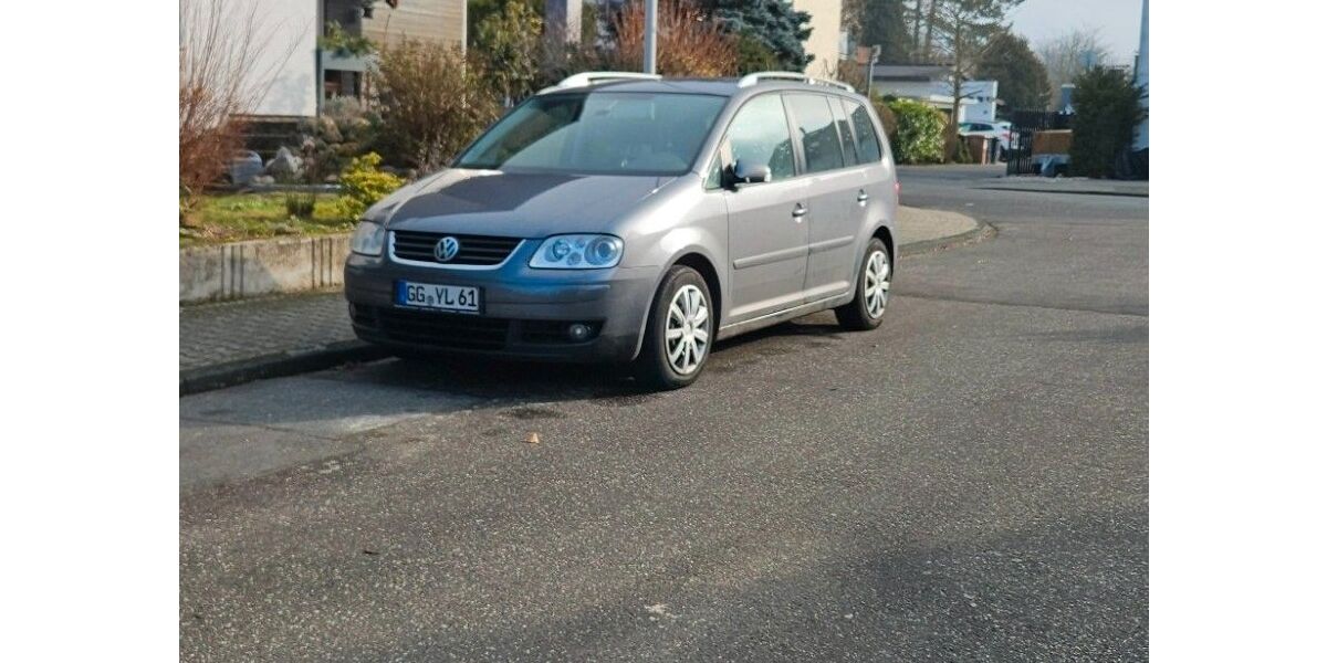 VW Touran 275.000 km 900 &euro; raunheim 65479
