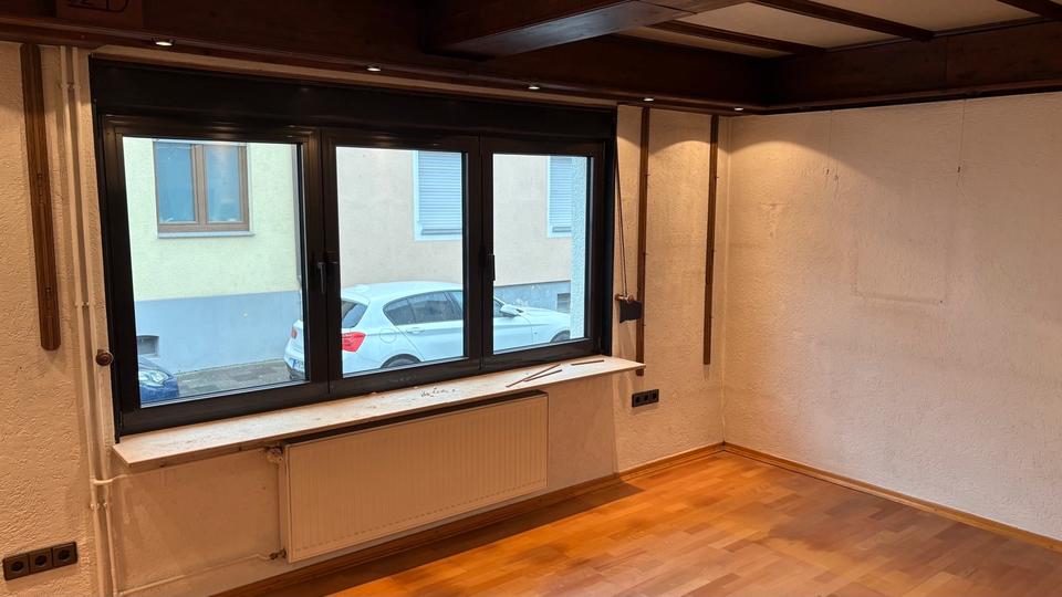 Einfamilienhaus Frankfurt am Main Nord-West - 5 Zimmer, 120 m&sup2;, 455.000&euro; | Angebot:26907998